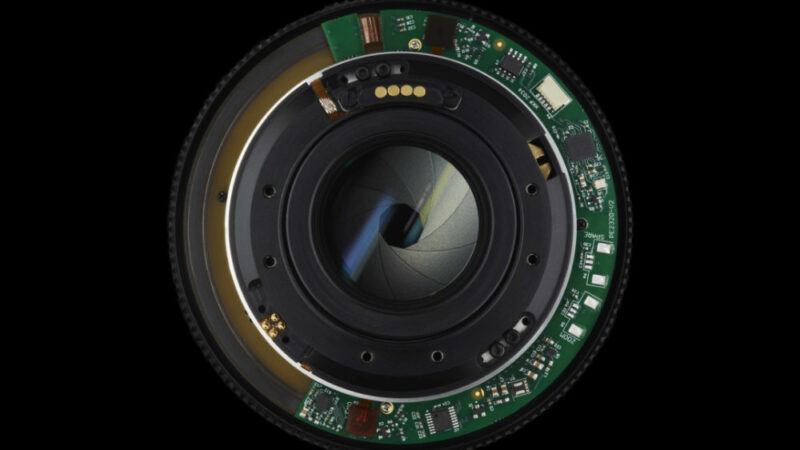 Cooke S8i FF circuit detail - black BG